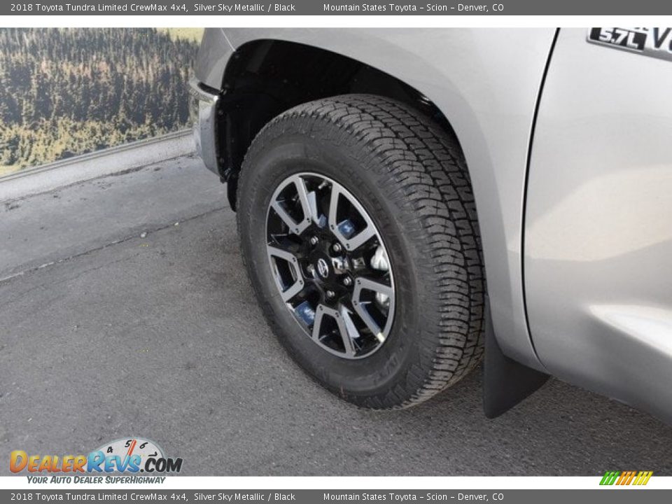 2018 Toyota Tundra Limited CrewMax 4x4 Silver Sky Metallic / Black Photo #32