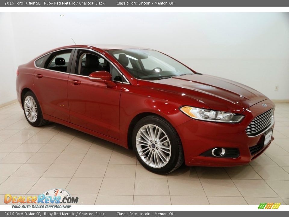 2016 Ford Fusion SE Ruby Red Metallic / Charcoal Black Photo #1