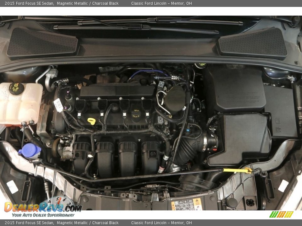 2015 Ford Focus SE Sedan Magnetic Metallic / Charcoal Black Photo #19