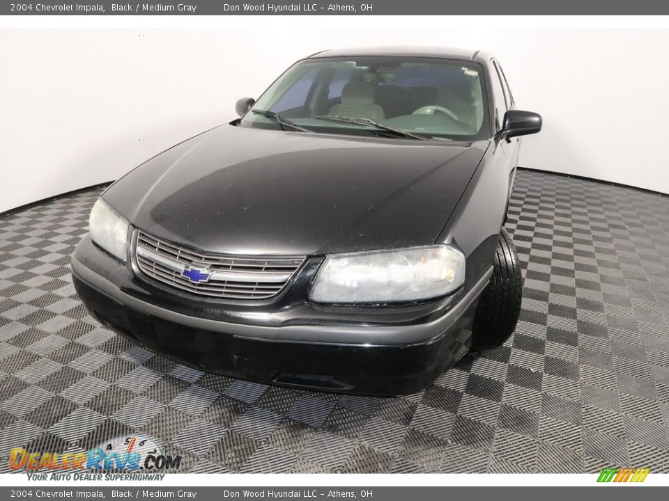2004 Chevrolet Impala Black / Medium Gray Photo #6