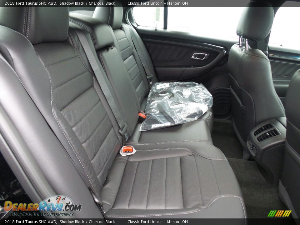 Rear Seat of 2018 Ford Taurus SHO AWD Photo #7