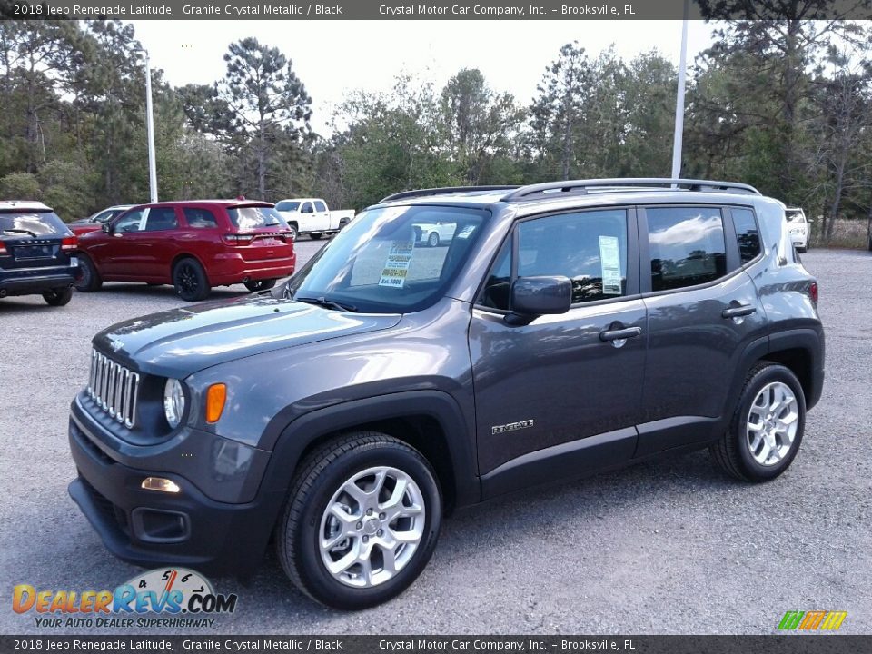 Front 3/4 View of 2018 Jeep Renegade Latitude Photo #1