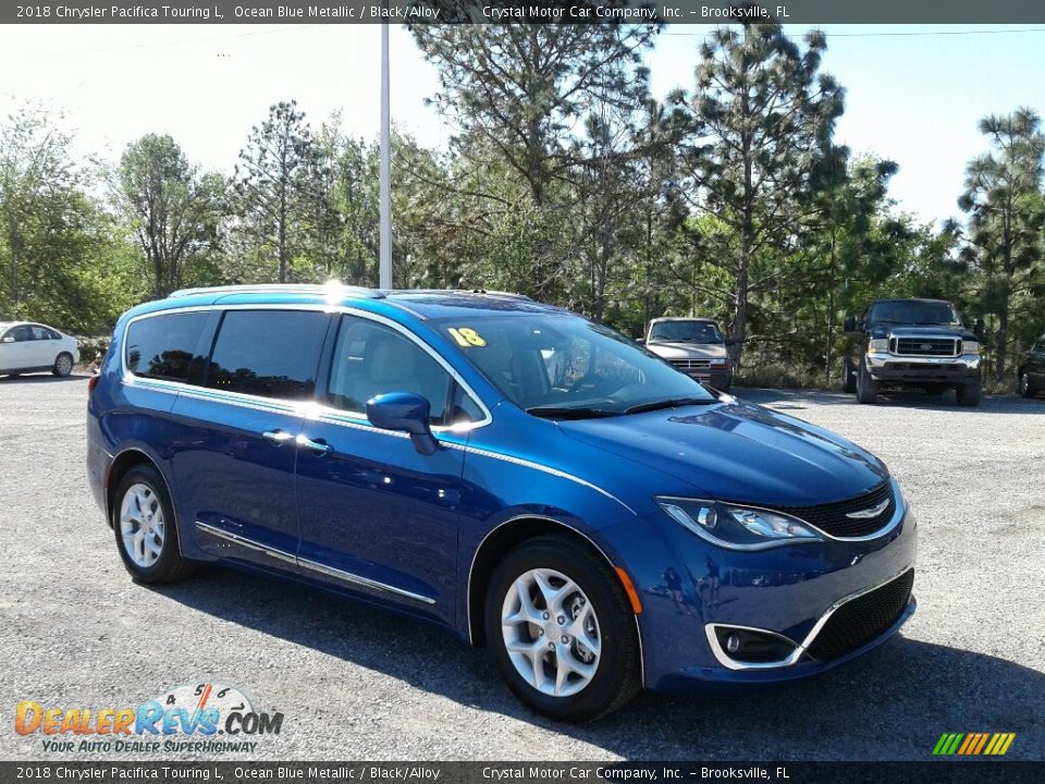 2018 Chrysler Pacifica Touring L Ocean Blue Metallic / Black/Alloy Photo #7