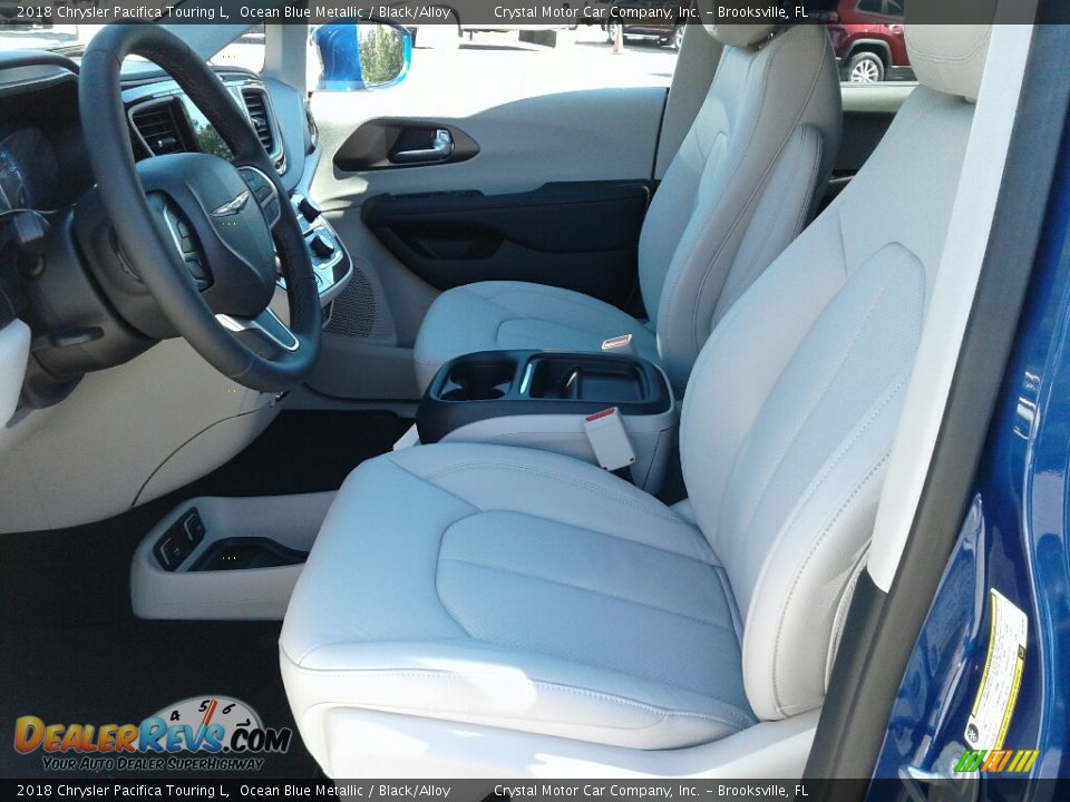 2018 Chrysler Pacifica Touring L Ocean Blue Metallic / Black/Alloy Photo #9