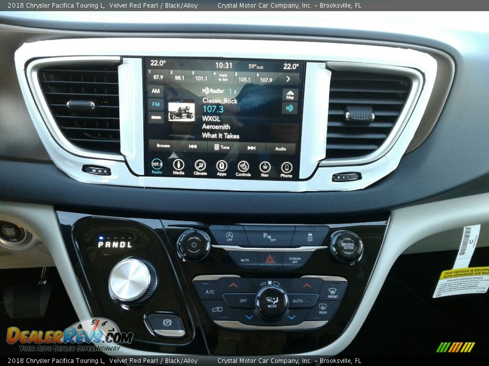 2018 Chrysler Pacifica Touring L Velvet Red Pearl / Black/Alloy Photo #15