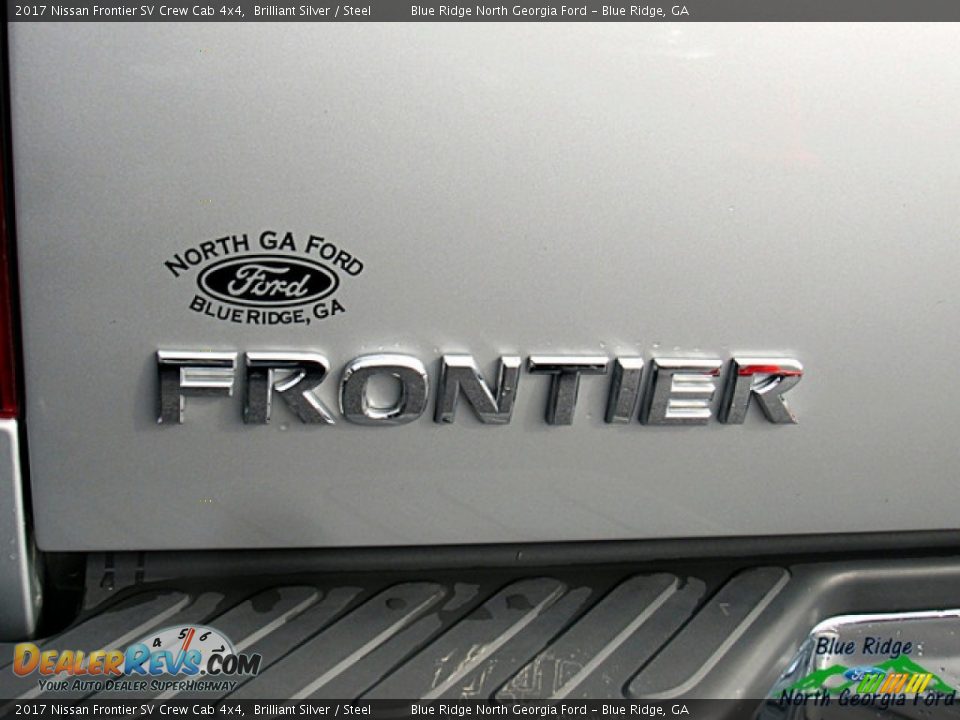 2017 Nissan Frontier SV Crew Cab 4x4 Brilliant Silver / Steel Photo #34