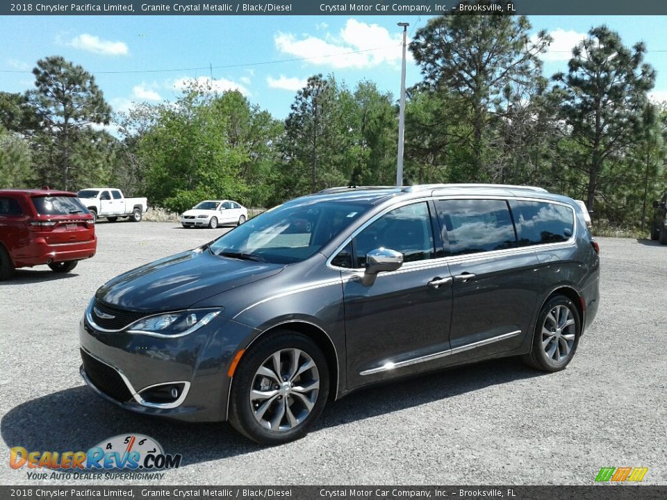 2018 Chrysler Pacifica Limited Granite Crystal Metallic / Black/Diesel Photo #1