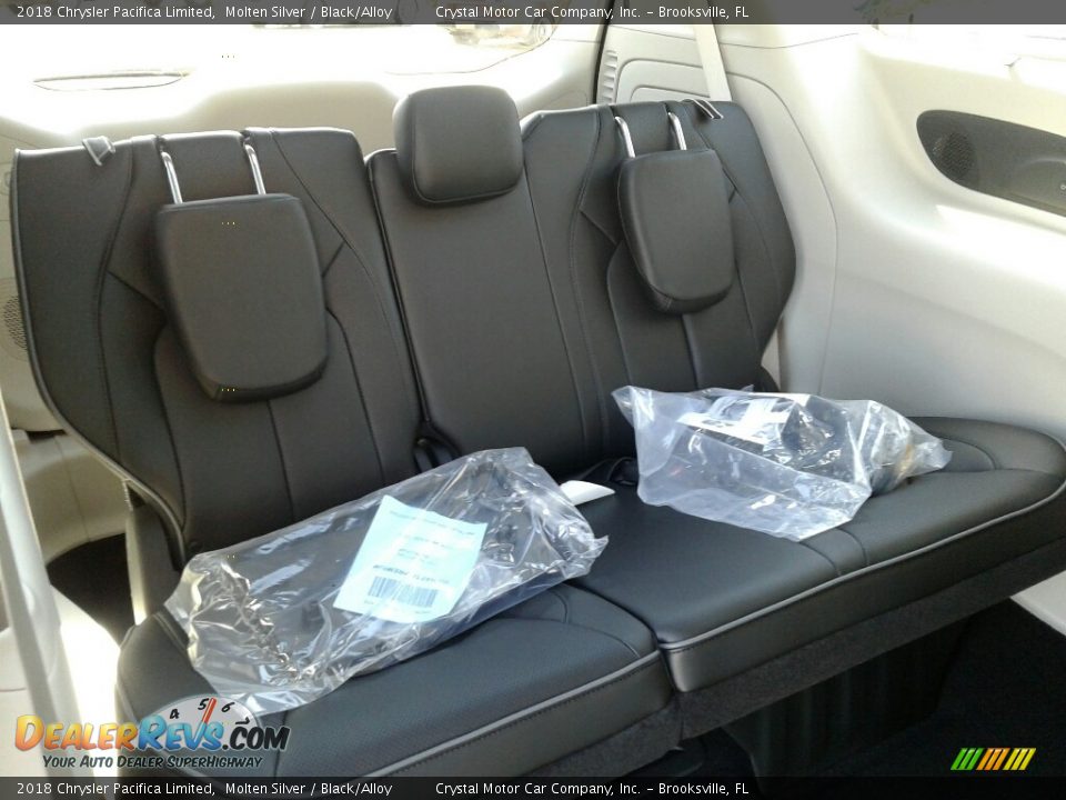 2018 Chrysler Pacifica Limited Molten Silver / Black/Alloy Photo #11