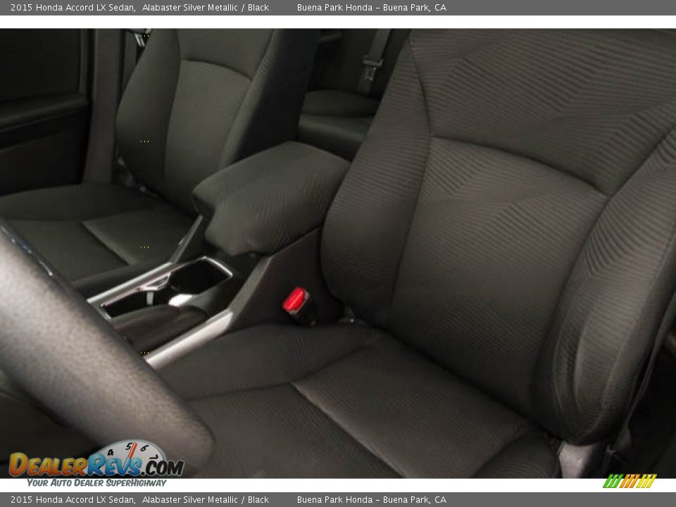 2015 Honda Accord LX Sedan Alabaster Silver Metallic / Black Photo #15