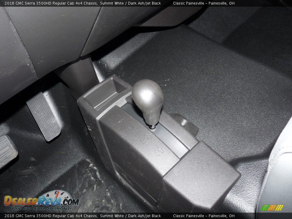 2018 GMC Sierra 3500HD Regular Cab 4x4 Chassis Summit White / Dark Ash/Jet Black Photo #8