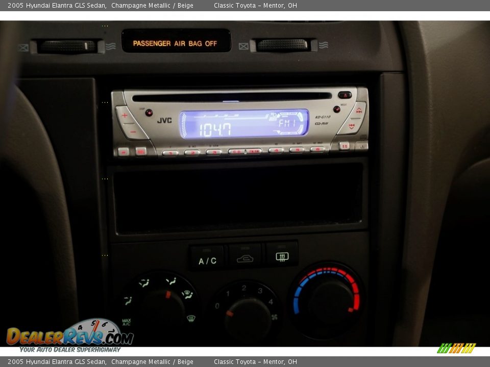 2005 Hyundai Elantra GLS Sedan Champagne Metallic / Beige Photo #8