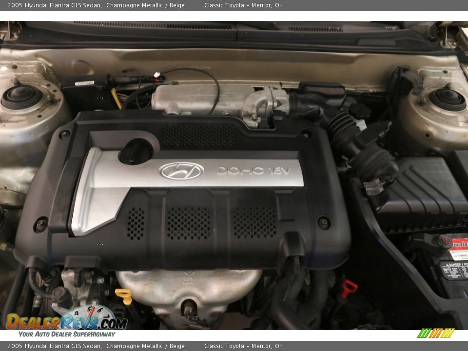 2005 Hyundai Elantra GLS Sedan Champagne Metallic / Beige Photo #17