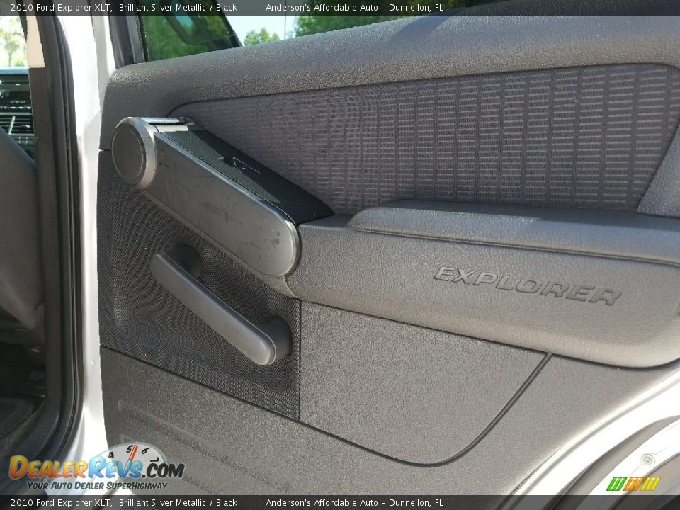 2010 Ford Explorer XLT Brilliant Silver Metallic / Black Photo #21