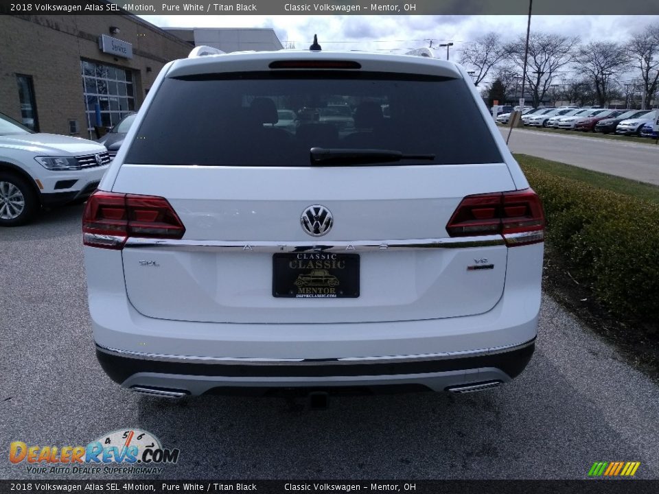 2018 Volkswagen Atlas SEL 4Motion Pure White / Titan Black Photo #5