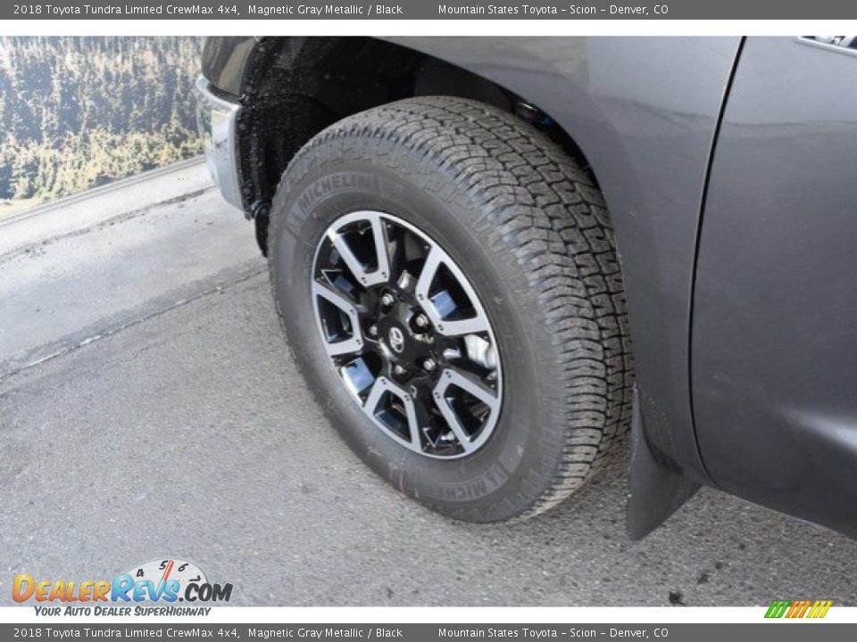 2018 Toyota Tundra Limited CrewMax 4x4 Magnetic Gray Metallic / Black Photo #32
