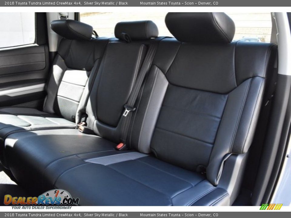 2018 Toyota Tundra Limited CrewMax 4x4 Silver Sky Metallic / Black Photo #16