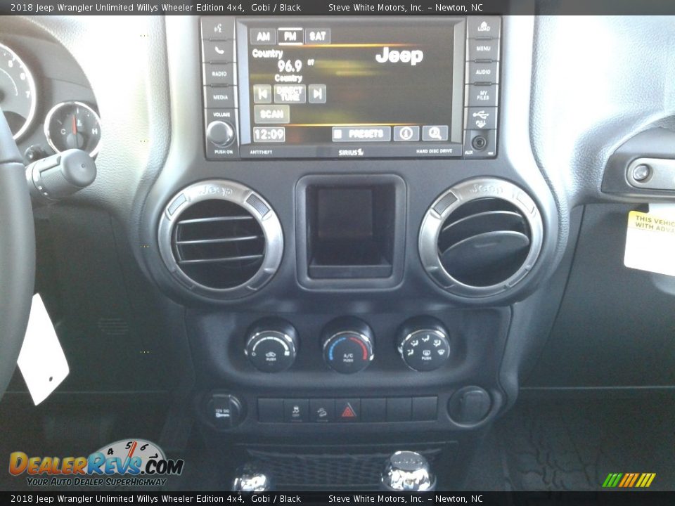 2018 Jeep Wrangler Unlimited Willys Wheeler Edition 4x4 Gobi / Black Photo #19