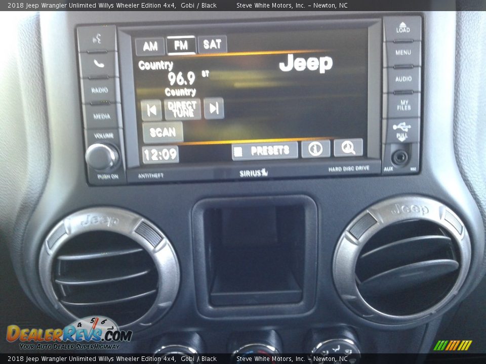 2018 Jeep Wrangler Unlimited Willys Wheeler Edition 4x4 Gobi / Black Photo #22