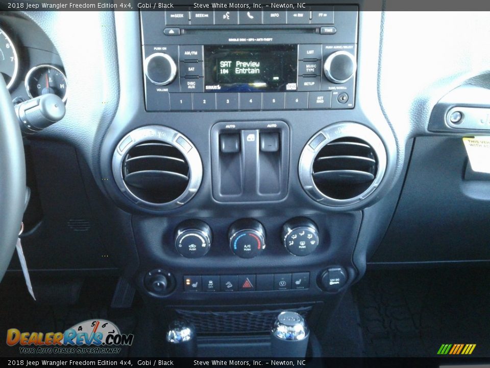 2018 Jeep Wrangler Freedom Edition 4x4 Gobi / Black Photo #23