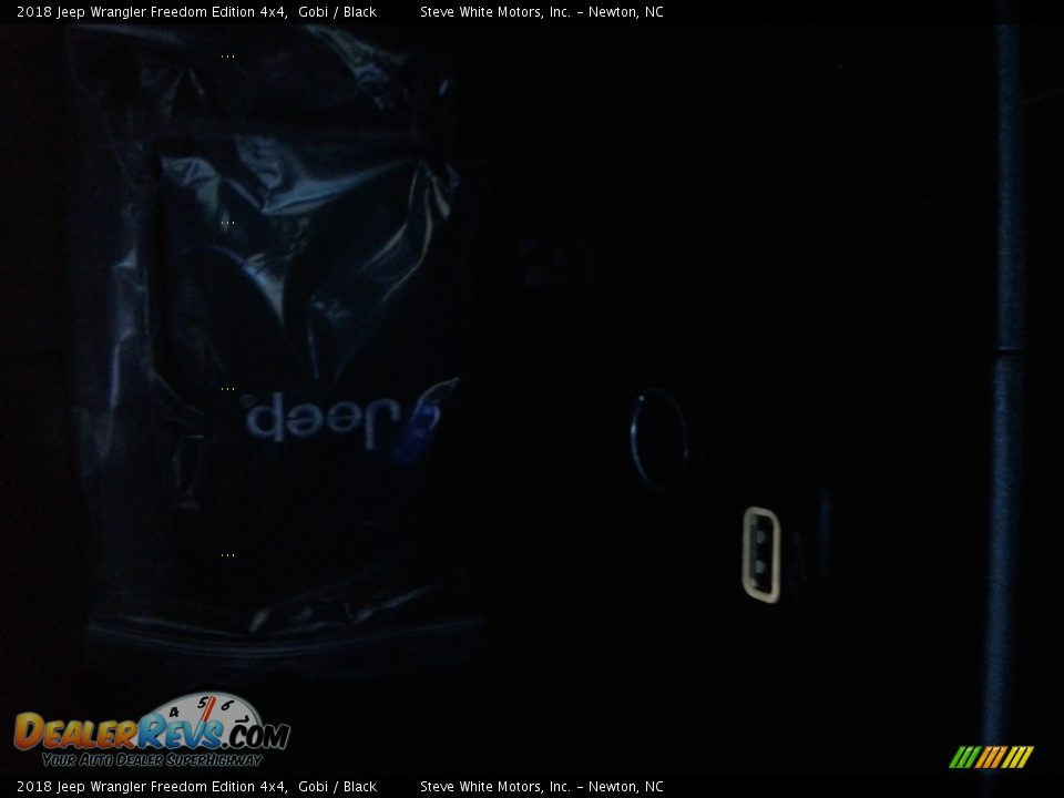 2018 Jeep Wrangler Freedom Edition 4x4 Gobi / Black Photo #25