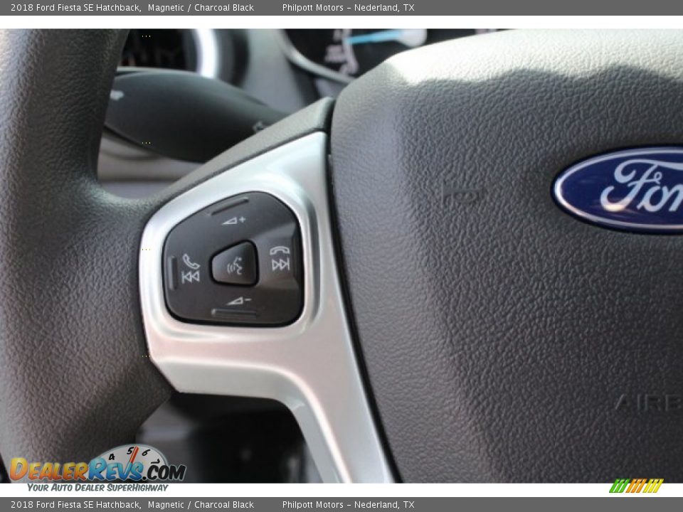 2018 Ford Fiesta SE Hatchback Magnetic / Charcoal Black Photo #19