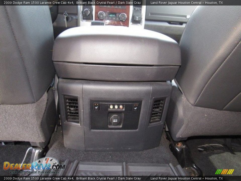 2009 Dodge Ram 1500 Laramie Crew Cab 4x4 Brilliant Black Crystal Pearl / Dark Slate Gray Photo #17