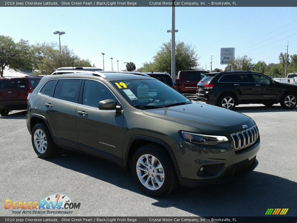 2019 Jeep Cherokee Latitude Olive Green Pearl / Black/Light Frost Beige Photo #7