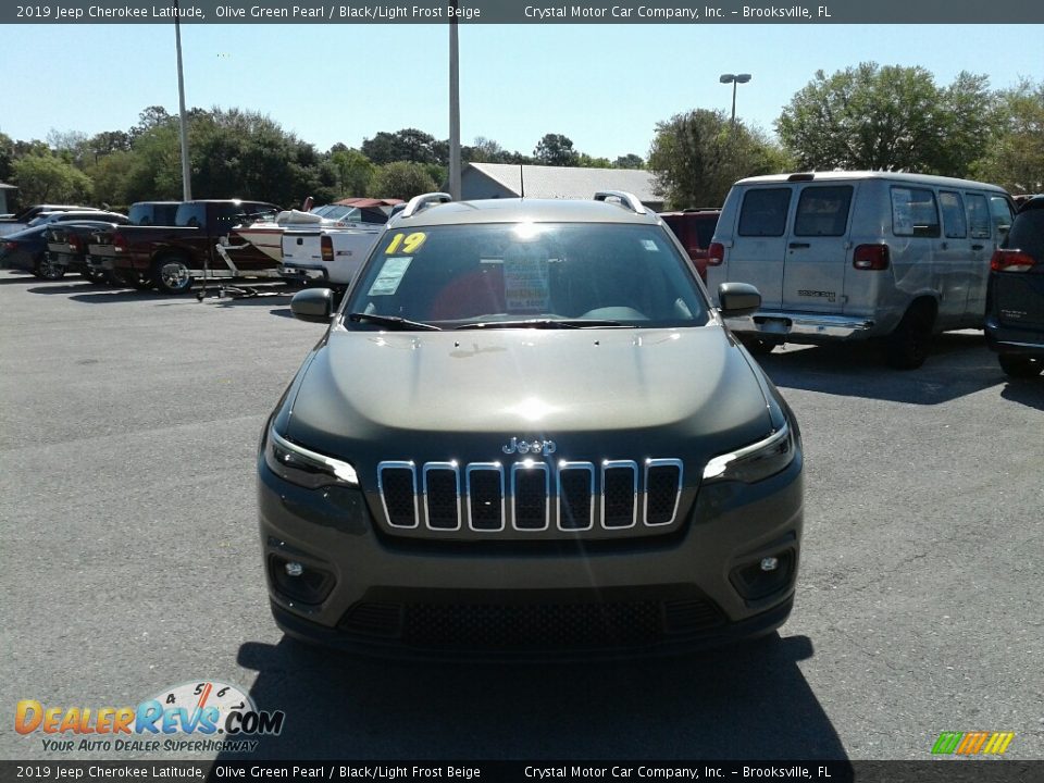 2019 Jeep Cherokee Latitude Olive Green Pearl / Black/Light Frost Beige Photo #8