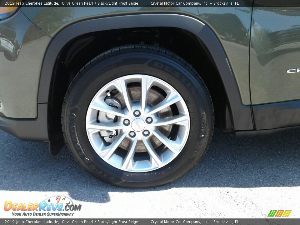 2019 Jeep Cherokee Latitude Olive Green Pearl / Black/Light Frost Beige Photo #22