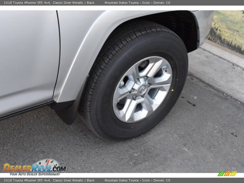 2018 Toyota 4Runner SR5 4x4 Classic Silver Metallic / Black Photo #35