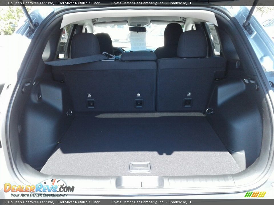 2019 Jeep Cherokee Latitude Billet Silver Metallic / Black Photo #19