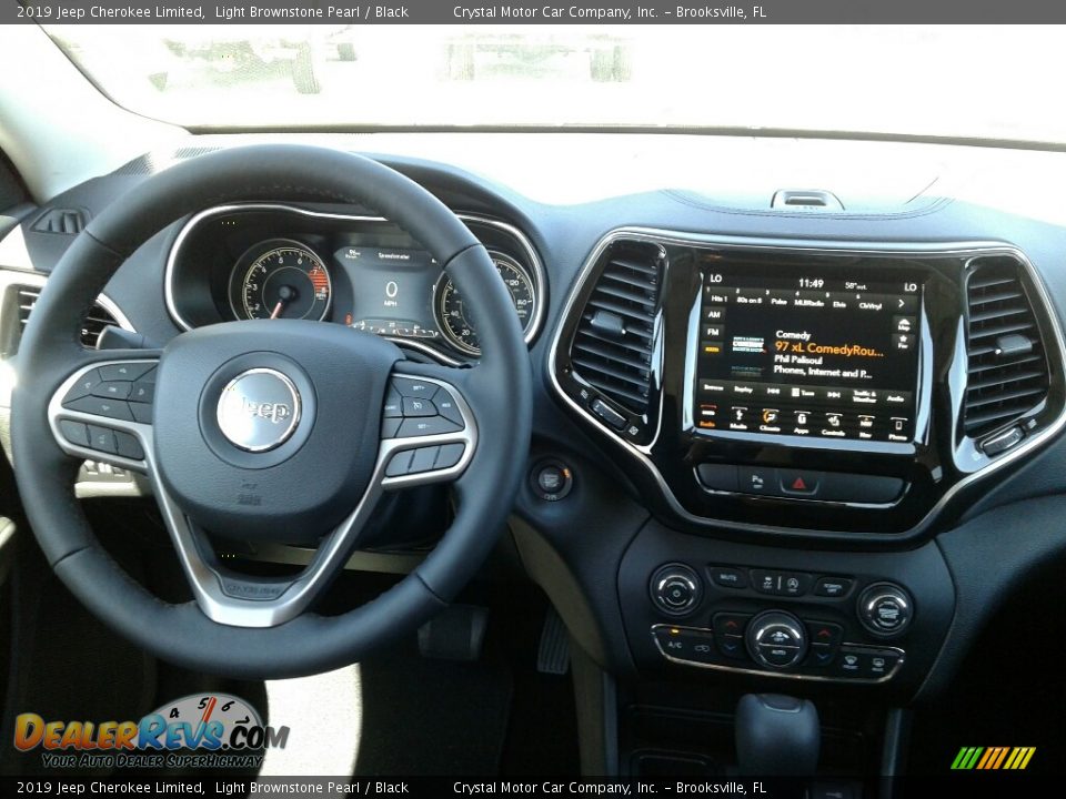 Dashboard of 2019 Jeep Cherokee Limited Photo #13