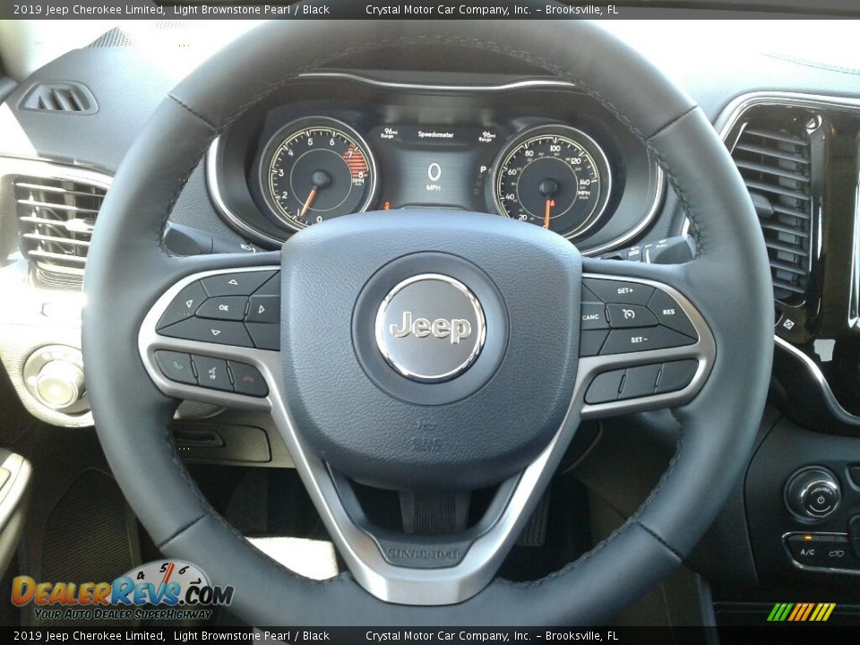 2019 Jeep Cherokee Limited Steering Wheel Photo #14