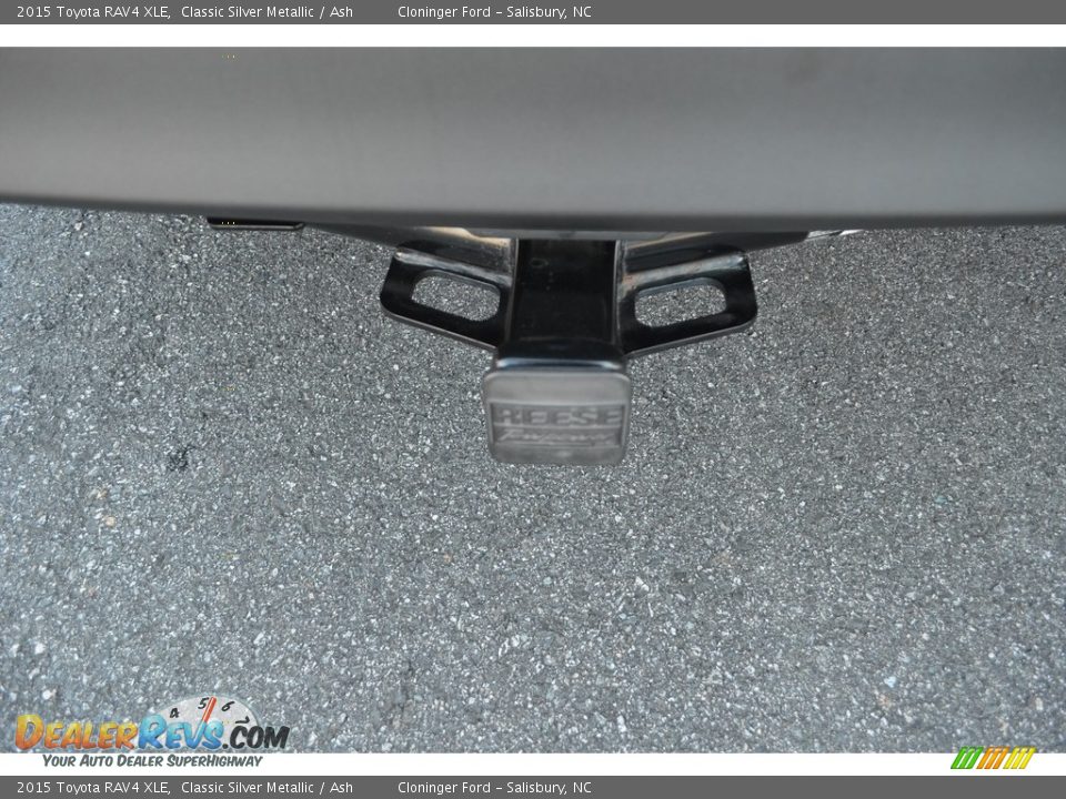 2015 Toyota RAV4 XLE Classic Silver Metallic / Ash Photo #8
