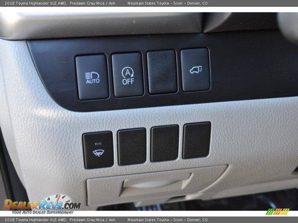 2018 Toyota Highlander XLE AWD Predawn Gray Mica / Ash Photo #28