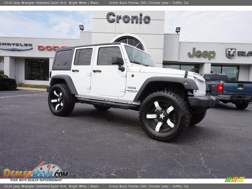 2016 Jeep Wrangler Unlimited Sport 4x4 Bright White / Black Photo #1
