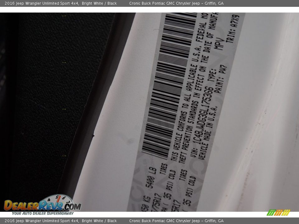 2016 Jeep Wrangler Unlimited Sport 4x4 Bright White / Black Photo #21