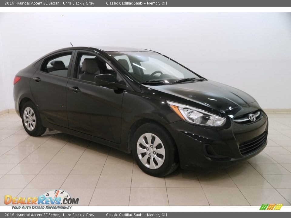2016 Hyundai Accent SE Sedan Ultra Black / Gray Photo #1