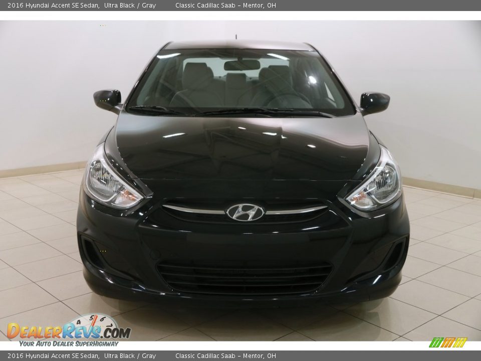 2016 Hyundai Accent SE Sedan Ultra Black / Gray Photo #2