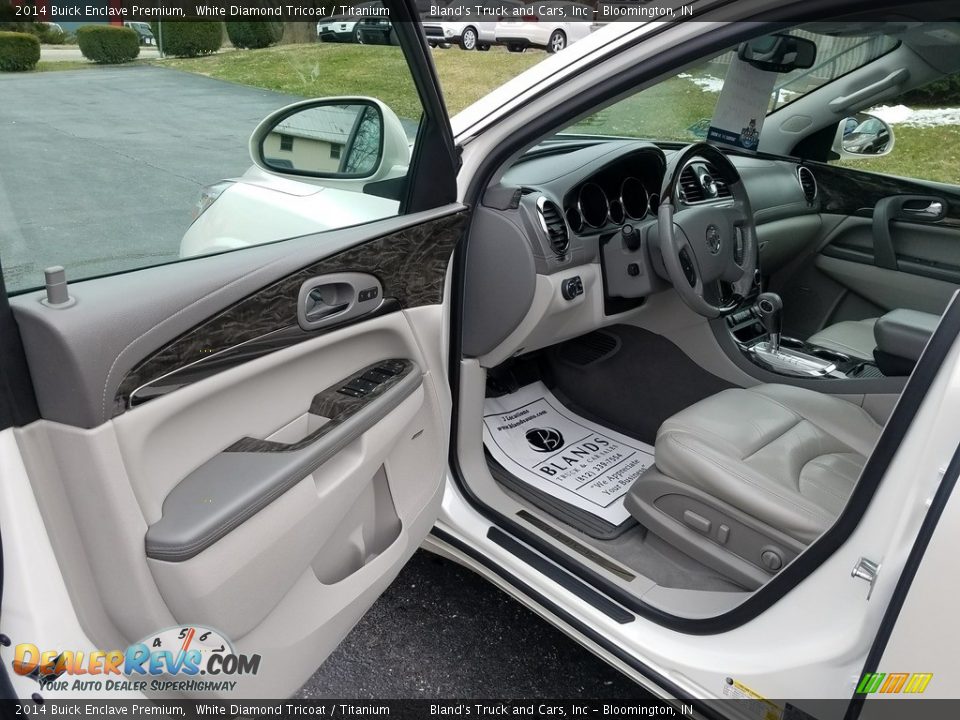 2014 Buick Enclave Premium White Diamond Tricoat / Titanium Photo #10