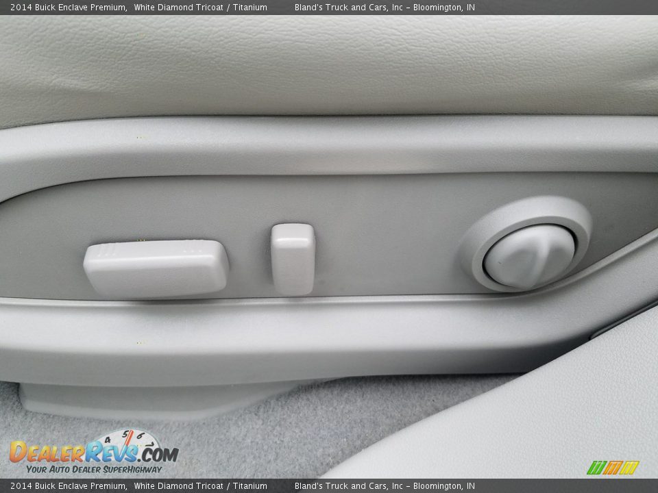 2014 Buick Enclave Premium White Diamond Tricoat / Titanium Photo #15