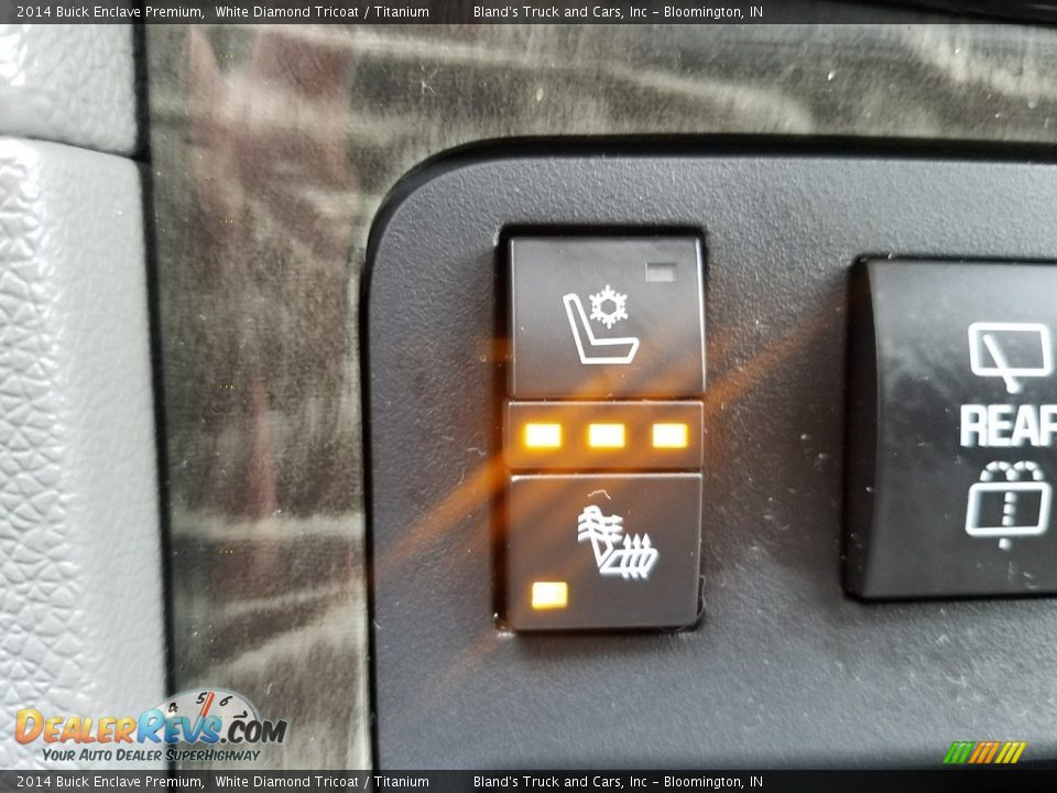 2014 Buick Enclave Premium White Diamond Tricoat / Titanium Photo #36