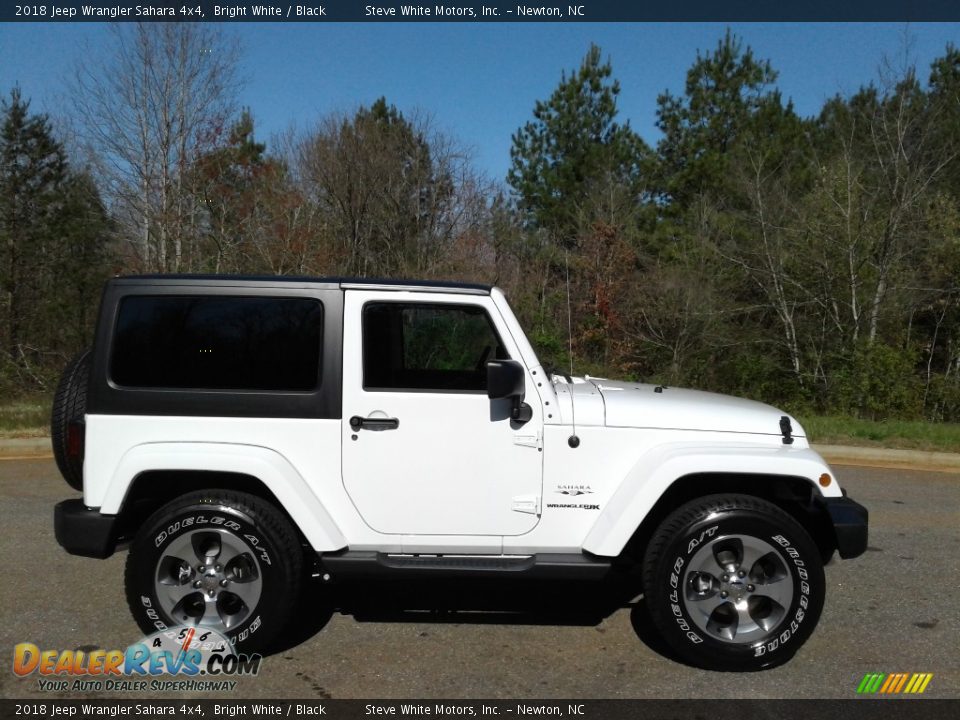 2018 Jeep Wrangler Sahara 4x4 Bright White / Black Photo #5