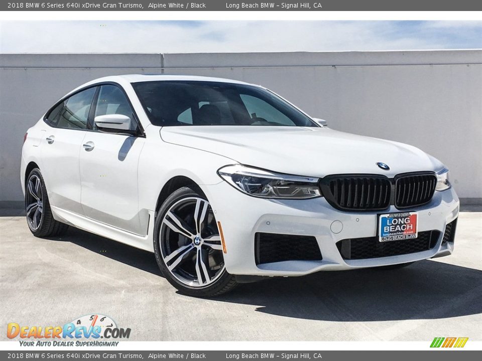 Front 3/4 View of 2018 BMW 6 Series 640i xDrive Gran Turismo Photo #12