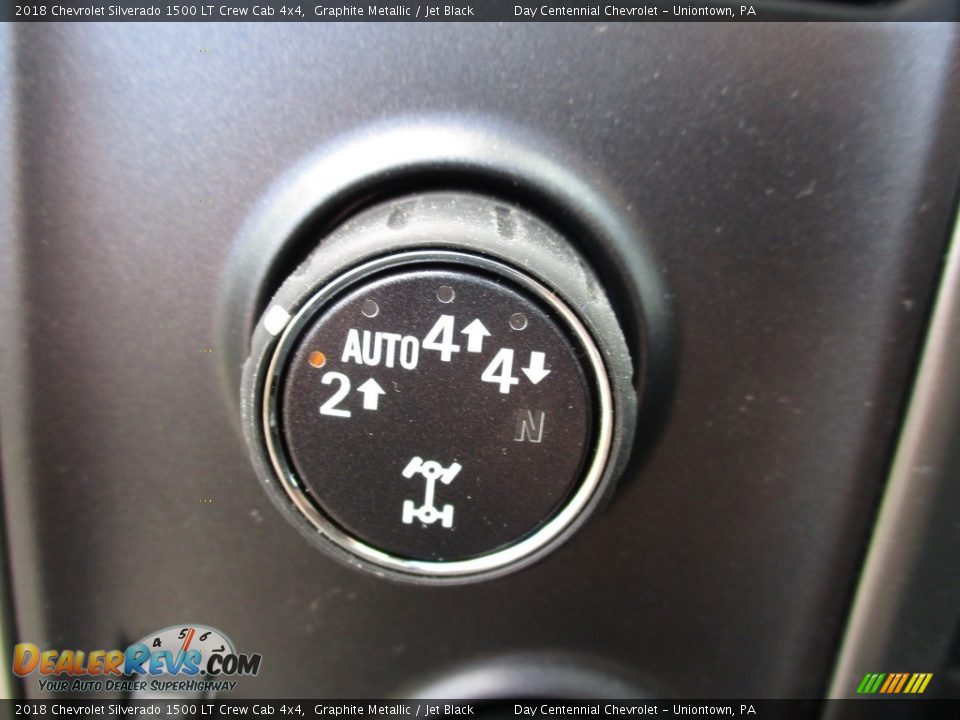 2018 Chevrolet Silverado 1500 LT Crew Cab 4x4 Graphite Metallic / Jet Black Photo #16
