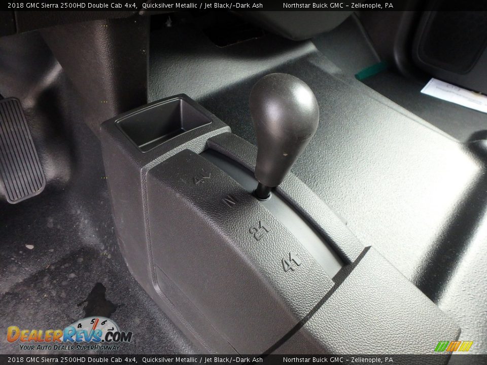 2018 GMC Sierra 2500HD Double Cab 4x4 Quicksilver Metallic / Jet Black/­Dark Ash Photo #16