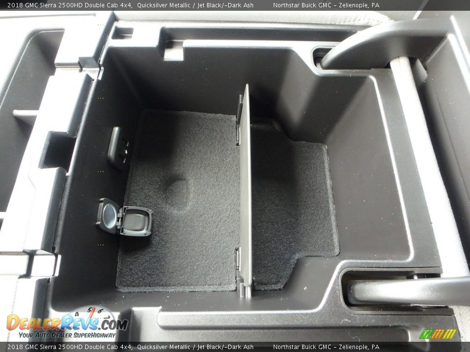 2018 GMC Sierra 2500HD Double Cab 4x4 Quicksilver Metallic / Jet Black/­Dark Ash Photo #18