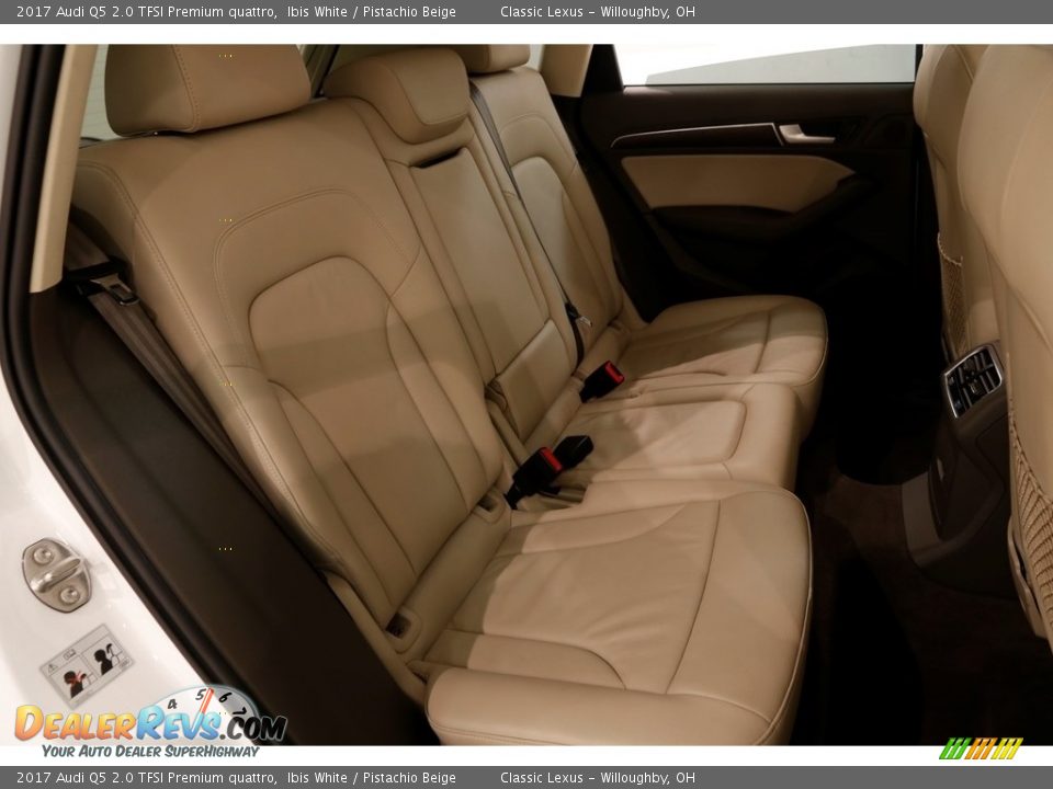 2017 Audi Q5 2.0 TFSI Premium quattro Ibis White / Pistachio Beige Photo #18