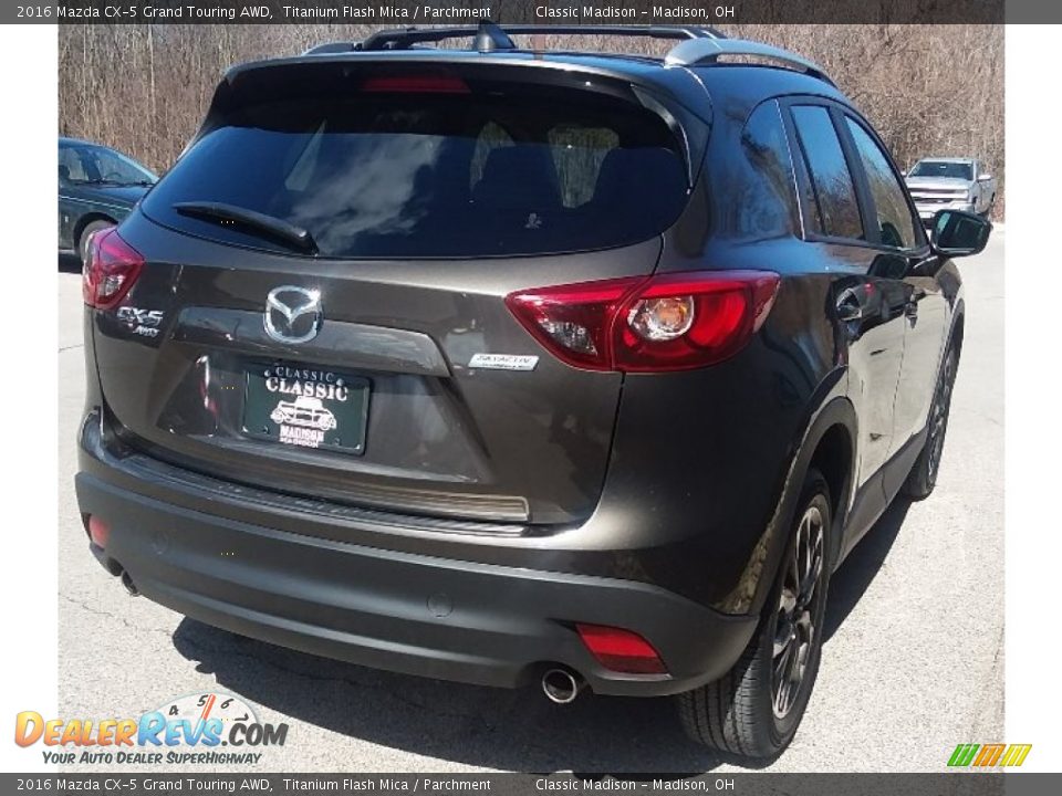 2016 Mazda CX-5 Grand Touring AWD Titanium Flash Mica / Parchment Photo #2