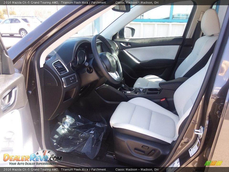 2016 Mazda CX-5 Grand Touring AWD Titanium Flash Mica / Parchment Photo #6